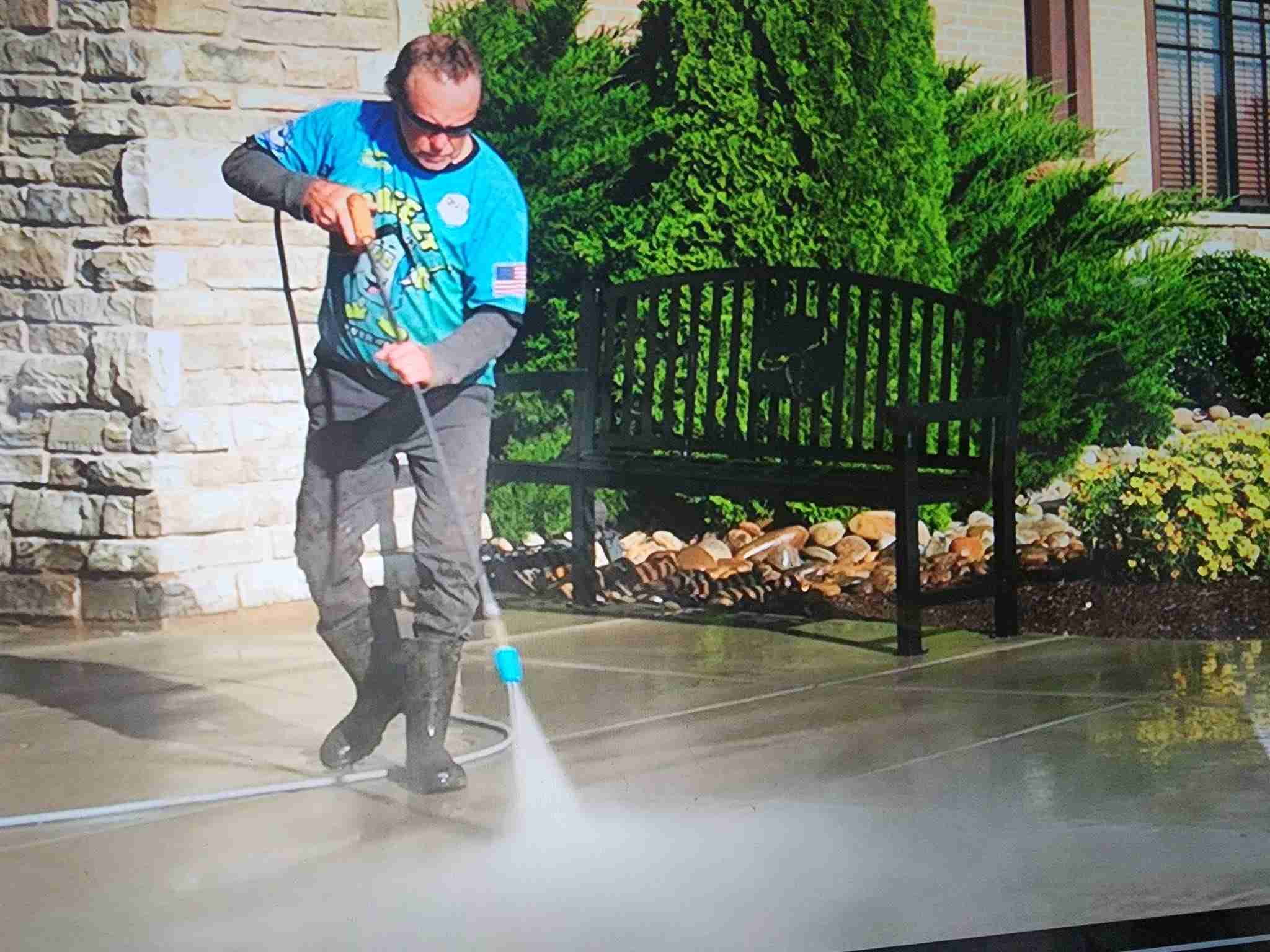 Pressure Washing In Spring Hill, TN